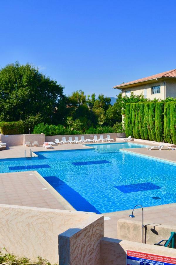 Apartment Eden Park Σαιν-Τροπέ Εξωτερικό φωτογραφία